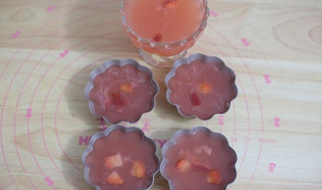 别再给孩子买果冻了,自己在家就能做,零添加更健康,营养又好吃休闲区蓝鸢梦想 - Www.slyday.coM 别再给孩子买果冻了,自己在家就能做,零添加更健康,营养又好吃休闲区蓝鸢梦想 - Www.slyday.coM