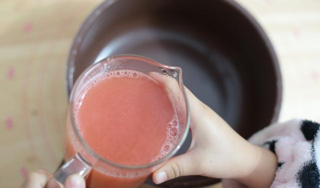 别再给孩子买果冻了,自己在家就能做,零添加更健康,营养又好吃休闲区蓝鸢梦想 - Www.slyday.coM 别再给孩子买果冻了,自己在家就能做,零添加更健康,营养又好吃休闲区蓝鸢梦想 - Www.slyday.coM