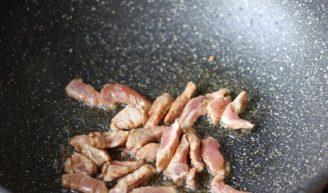 这菜一块钱一斤不吃就亏了,它是蔬菜中的“皇后”,女性要多吃休闲区蓝鸢梦想 - Www.slyday.coM 这菜一块钱一斤不吃就亏了,它是蔬菜中的“皇后”,女性要多吃休闲区蓝鸢梦想 - Www.slyday.coM