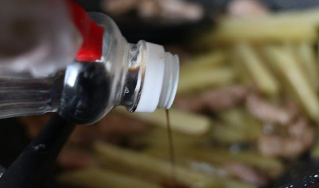 这菜一块钱一斤不吃就亏了,它是蔬菜中的“皇后”,女性要多吃休闲区蓝鸢梦想 - Www.slyday.coM 这菜一块钱一斤不吃就亏了,它是蔬菜中的“皇后”,女性要多吃休闲区蓝鸢梦想 - Www.slyday.coM