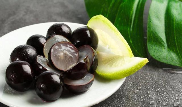 一个比一个奇葩的水果保证你都没听说过赶快来看看吧