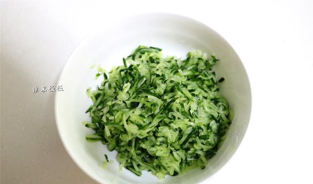 都说这馅的饺子好吃，我也赶紧试试，果然比肉饺子还香休闲区蓝鸢梦想 - Www.slyday.coM