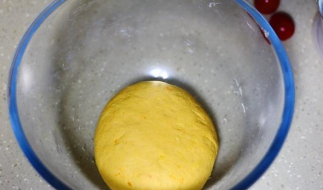 手把手教你做好吃又好看的花卷，孩子看到后直夸妈妈太利害！休闲区蓝鸢梦想 - Www.slyday.coM