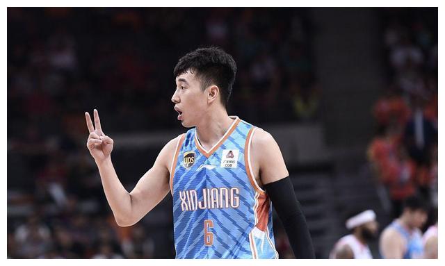 应作怎样选择?球迷:准备下赛季吧!