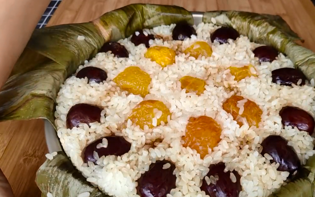 粽子怎么包的步骤视频（粽子怎么包的步骤视频慢动作）-85模板网