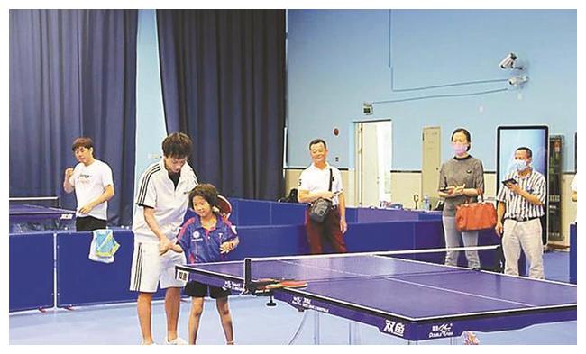 国乒放假樊振东王楚钦陪父母!