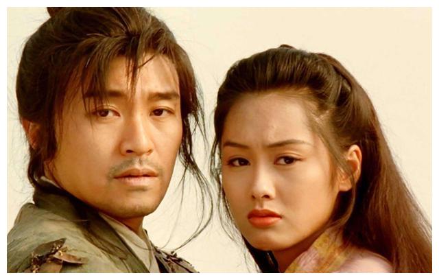 紫霞和至尊宝爱而不得,曾期盼着"踏着七彩祥云来娶"不料"只猜中了开头