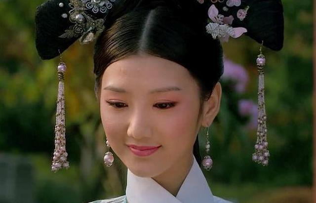 甄嬛传:瑛贵人到底是什么身份?才会被浣碧忌惮,红颜早逝!