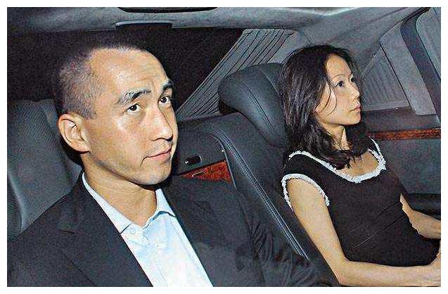 罗秀茵跟何猷龙结婚之后,两个人只生了一个女儿.
