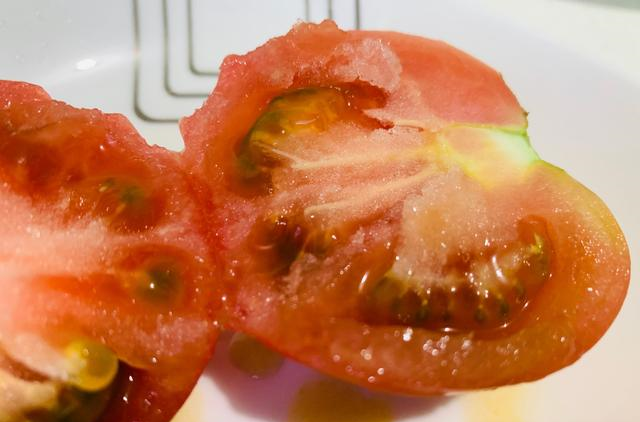 西红柿还有这作用?化妆品的钱也省了,爱美的女人收藏吧休闲区蓝鸢梦想 - Www.slyday.coM 西红柿还有这作用?化妆品的钱也省了,爱美的女人收藏吧休闲区蓝鸢梦想 - Www.slyday.coM