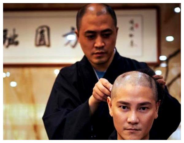 这明星在"特殊一年"剃度出家,此举动究竟何意?网友评论炸了锅