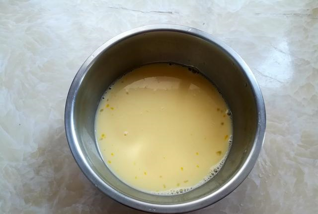 蛋挞这做法真省事，1盒牛奶2个蛋，外酥里嫩满嘴香，孩子超爱吃休闲区蓝鸢梦想 - Www.slyday.coM