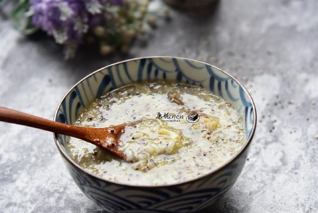 早餐吃这碗粥,其他的可以将就,虽然有点小贵,但孩子吃补钙补锌休闲区蓝鸢梦想 - Www.slyday.coM 早餐吃这碗粥,其他的可以将就,虽然有点小贵,但孩子吃补钙补锌休闲区蓝鸢梦想 - Www.slyday.coM