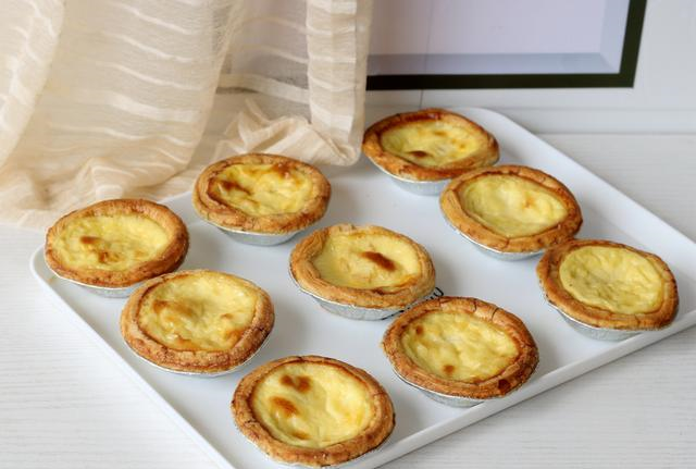 蛋挞这做法真省事，1盒牛奶2个蛋，外酥里嫩满嘴香，孩子超爱吃休闲区蓝鸢梦想 - Www.slyday.coM