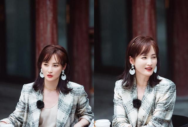 "人间水灵"蒋勤勤不见老,戴耳环很出挑,自爆恋爱脑秦海璐愣住__财经