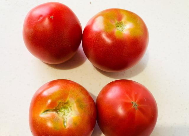 西红柿还有这作用?化妆品的钱也省了,爱美的女人收藏吧休闲区蓝鸢梦想 - Www.slyday.coM 西红柿还有这作用?化妆品的钱也省了,爱美的女人收藏吧休闲区蓝鸢梦想 - Www.slyday.coM