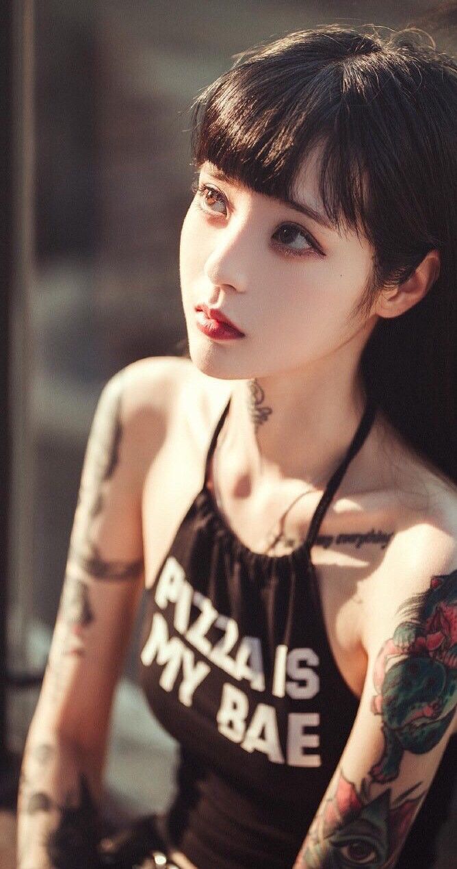 社会女纹身背景图霸气图片
