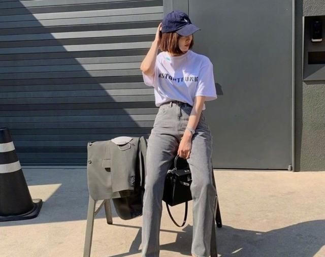 短发女生进适合短发女生的穿搭小合集赶快学习起来