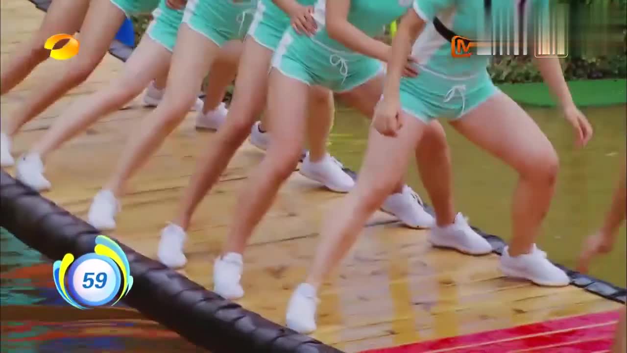 摇啊笑啊桥:小绵羊队全员清凉出场,对手瞬间无心恋战,被秒杀!