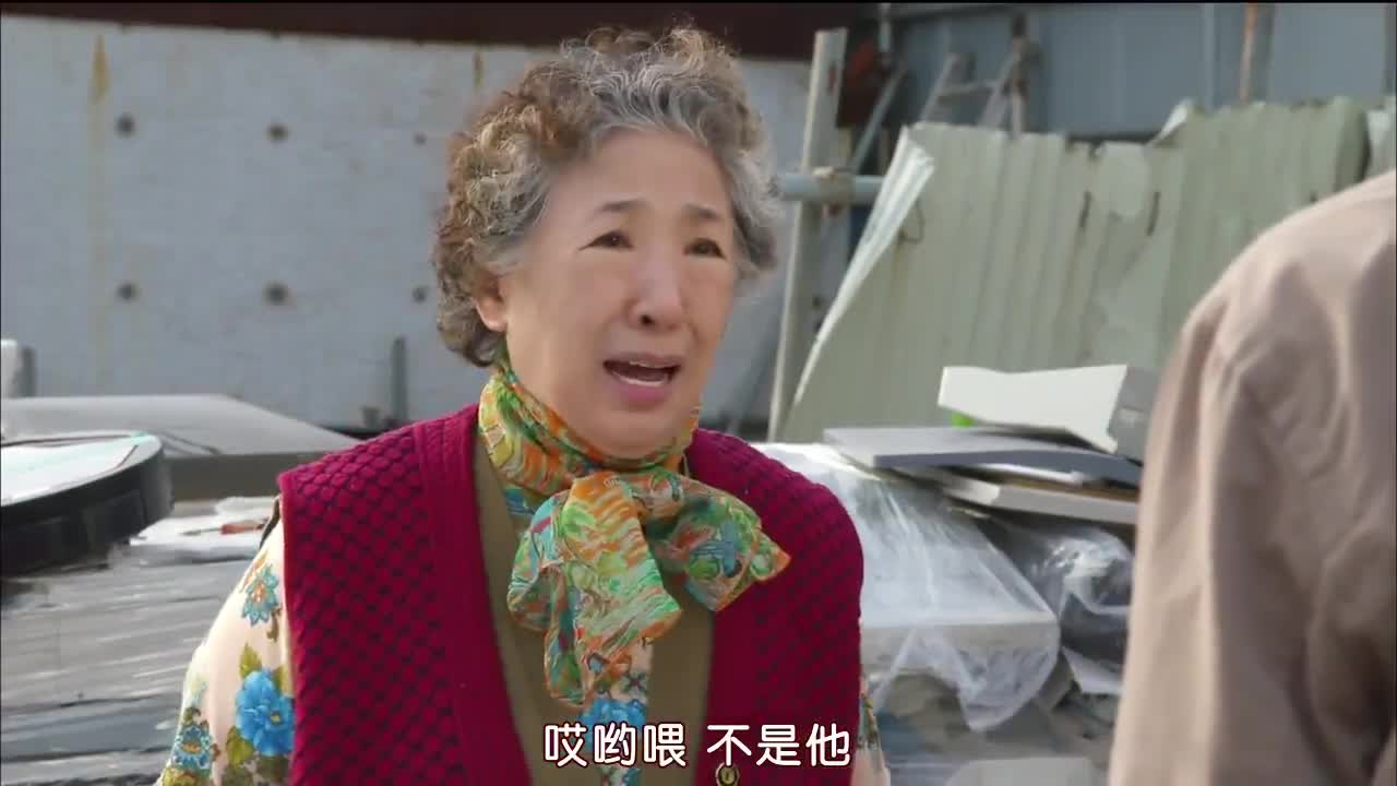 万筱菊就在眼前,与他还成了亲 为您推荐: 大宅门:香伶带着孩子来白家