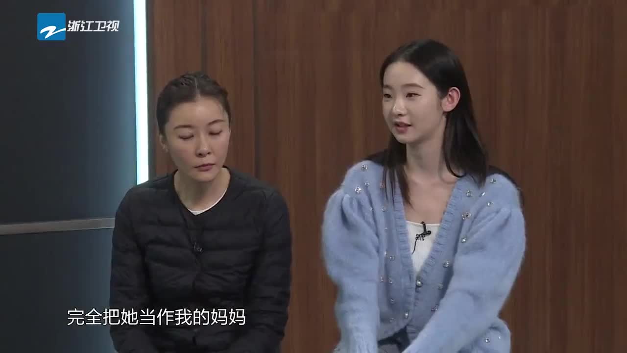 张艺凡对视感慨柯蓝像妈妈柯蓝称张艺凡的眼神像小兔子