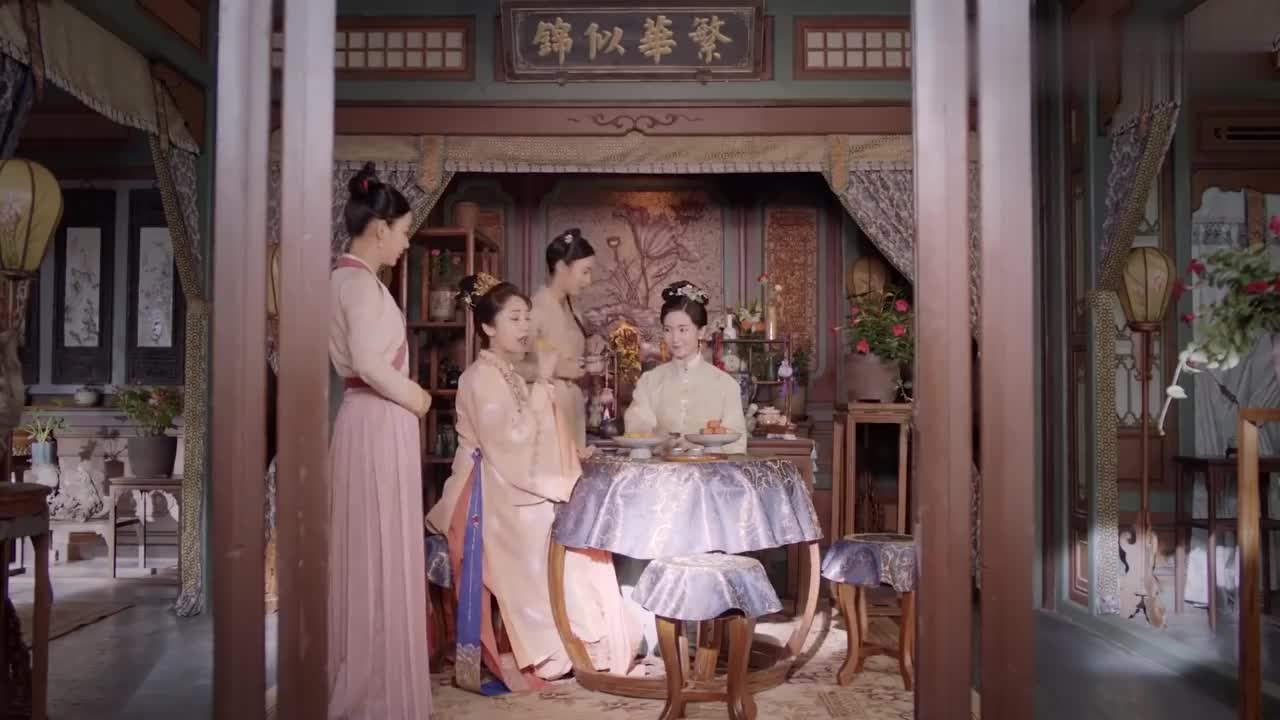 锦心似玉文姨娘财大气粗而秦姨娘身份太低俩人的确有差别