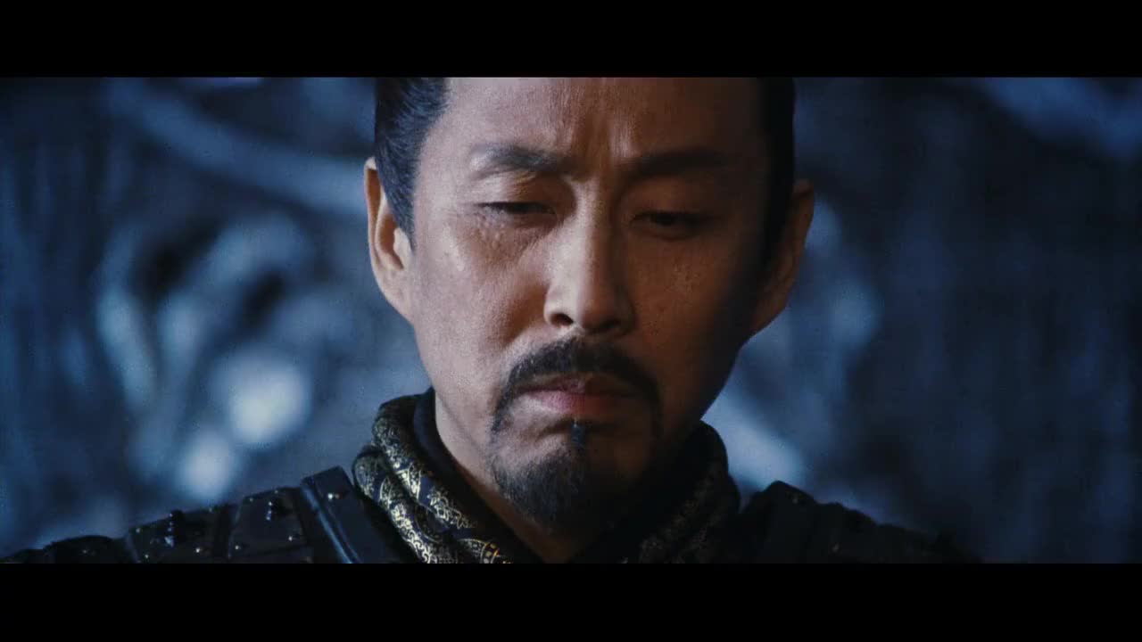 英雄飞雪残剑双剑联合攻入宫中秦国三千铁甲竟不能挡