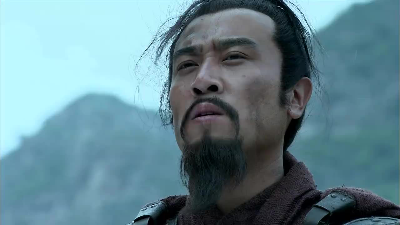 新三国刘备打不过曹操正想自尽请罪时许攸竟突然赶到解救