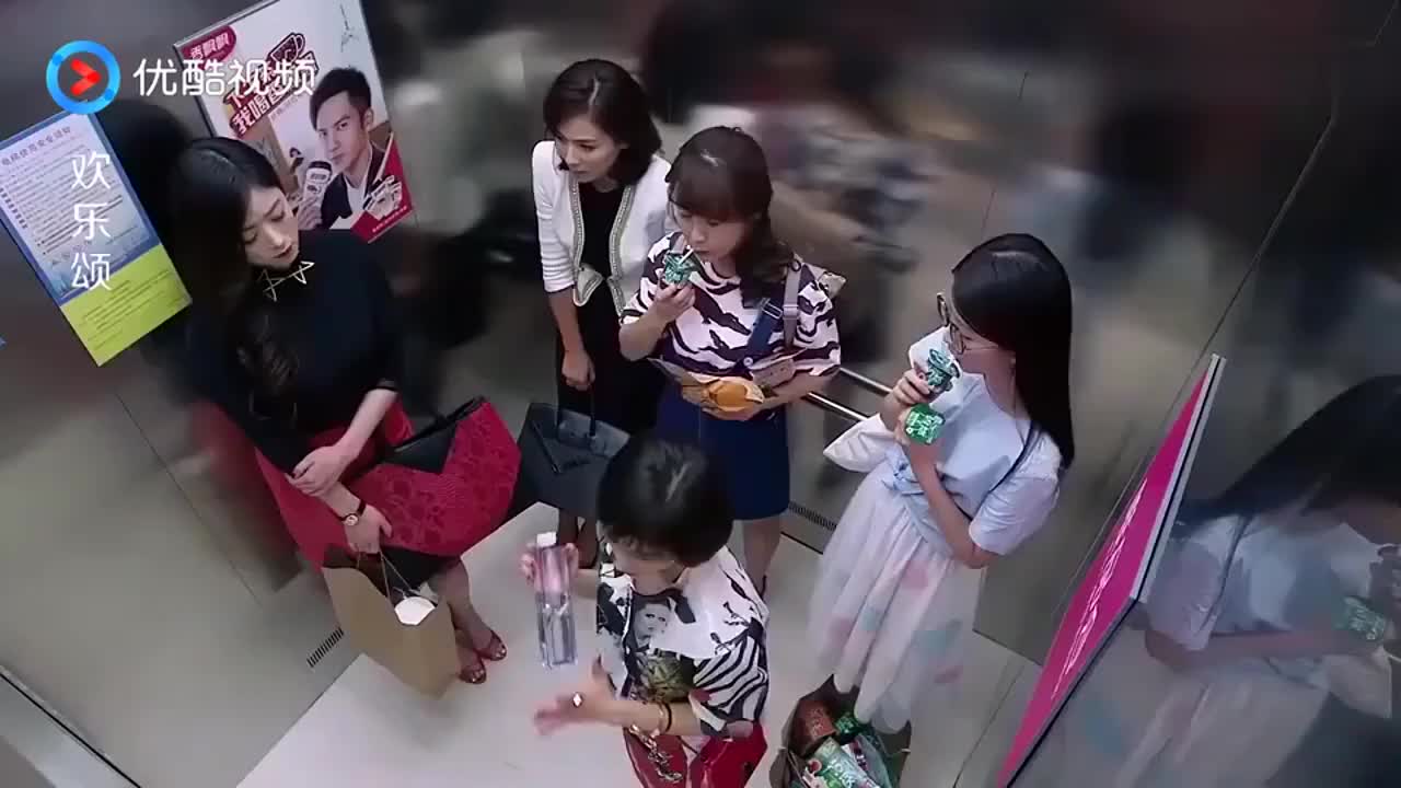 欢乐颂五美被困电梯杨紫神经大条乱说乱蹦不料乌鸦嘴真灵了