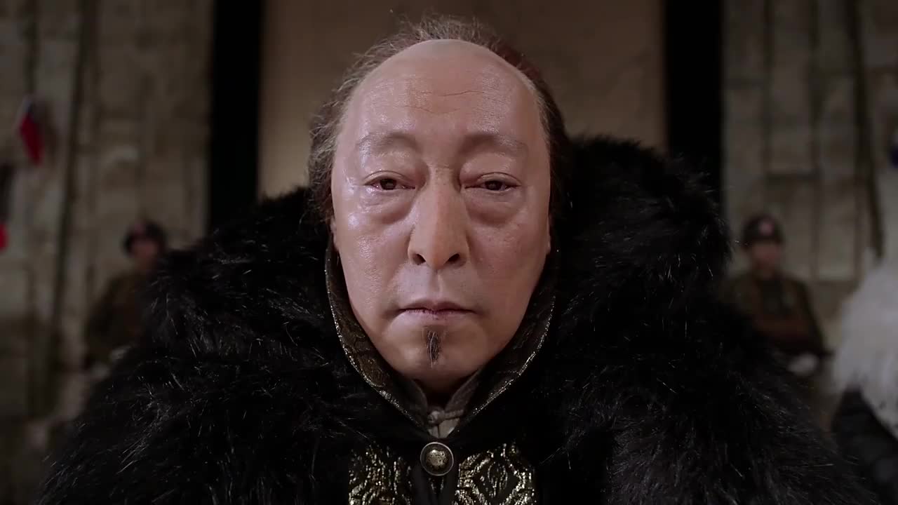 座山雕和蝴蝶迷猜拳精彩至极