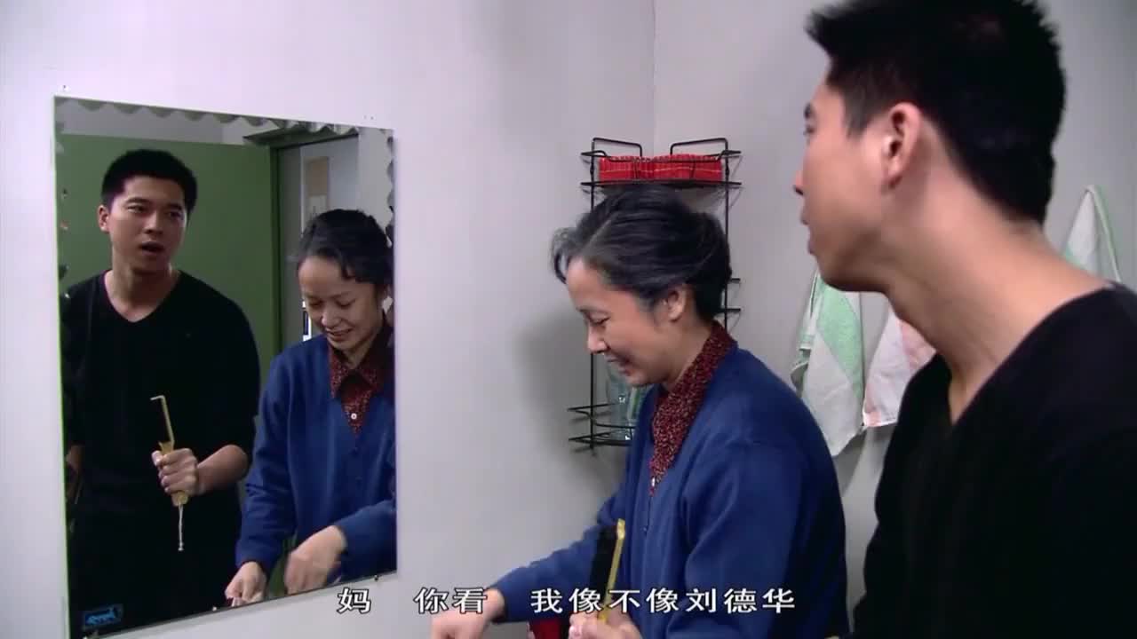 金婚大宝深情演唱忘情水说自己像刘德华文丽不知刘德华是谁