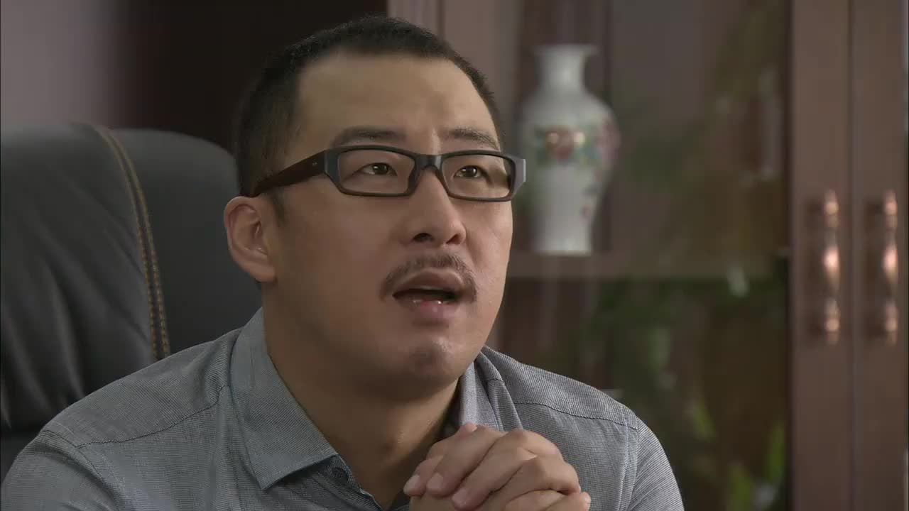 杨光的夏天响红对自身魅力信心很足以为杨光迟早会爱上自己