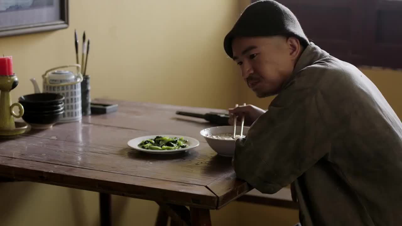 桃花依旧笑春风云岫吃饭话多黑丁向云岫科普