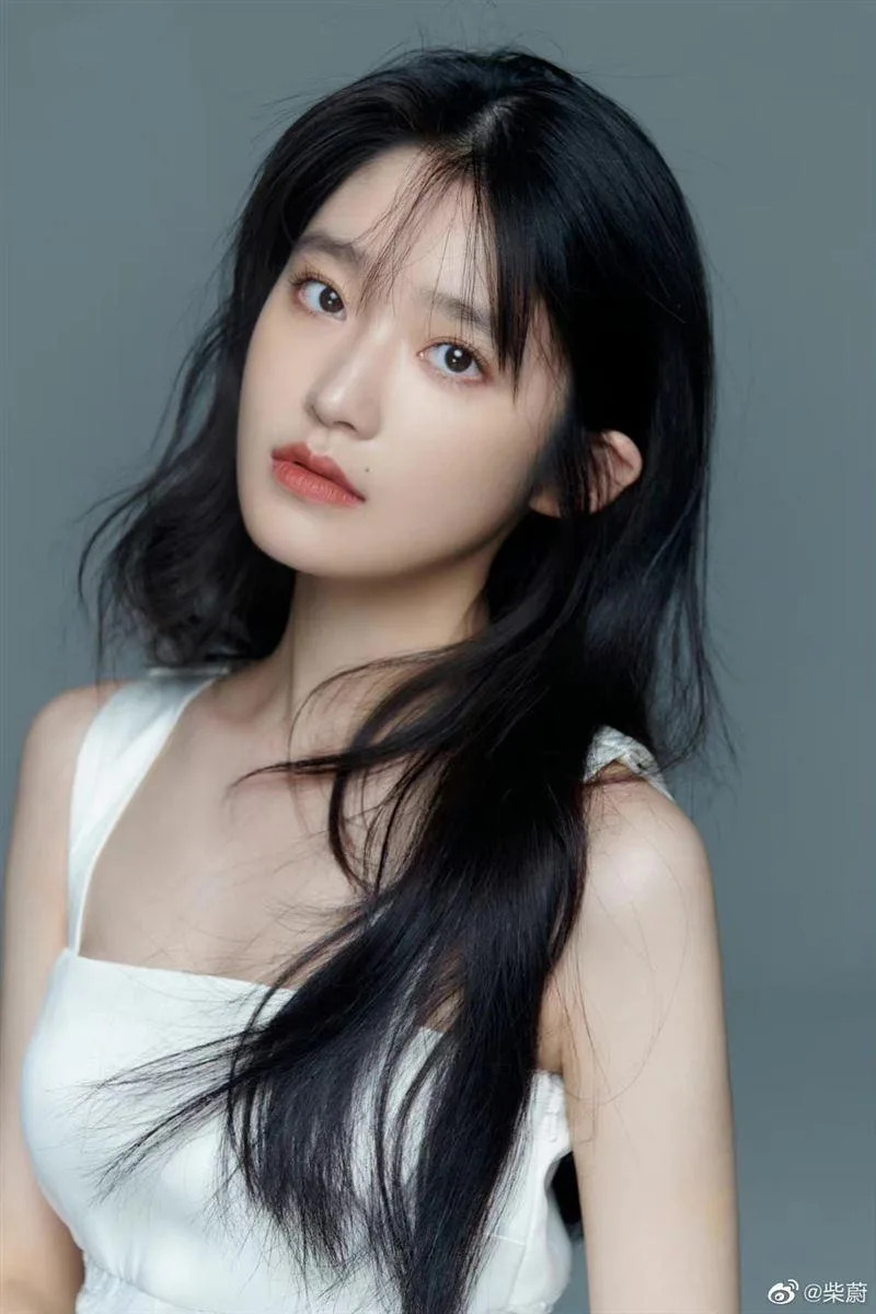 童星19岁激似宋慧乔圣诞节晒长腿|圣诞节|柴蔚|宋慧乔_新浪新闻