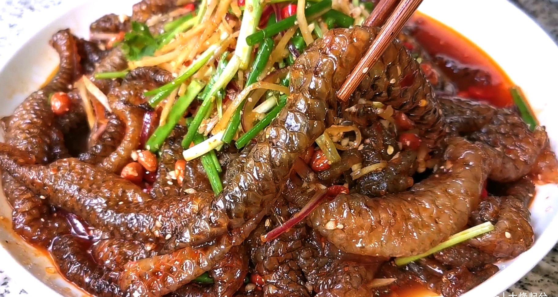 凉拌脆鱼皮大厨分享做法多加1步鱼皮不腥脆爽好吃