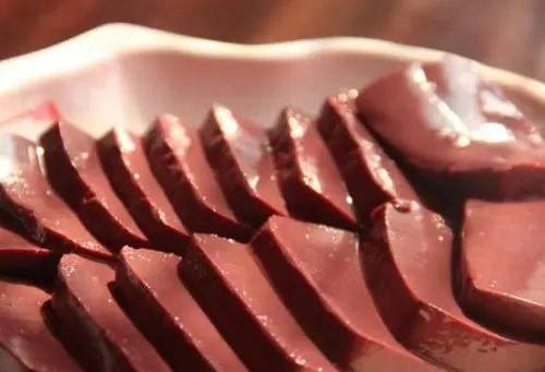 市场上有卖猪血和鸭血,却没卖牛血或羊血的,难道是