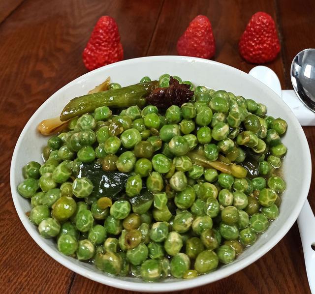 葱香豌豆干香可口下饭极了