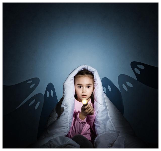 家长做到这三点,轻松帮助孩子克服恐惧心理