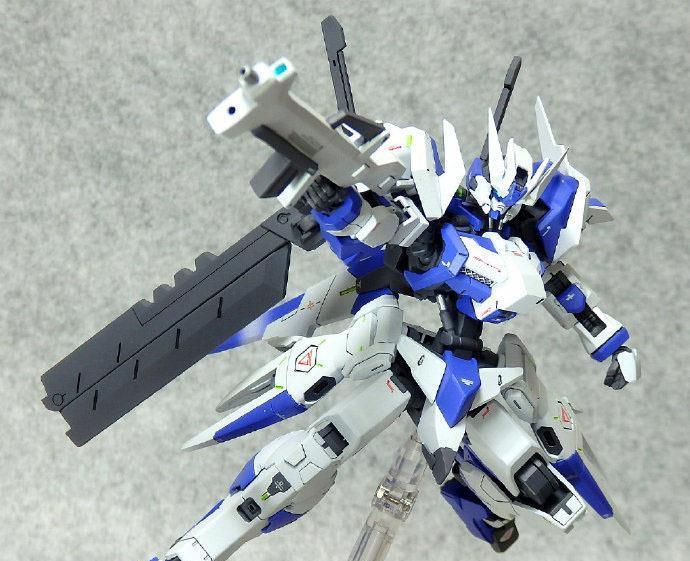 决斗样式月钢高达模型