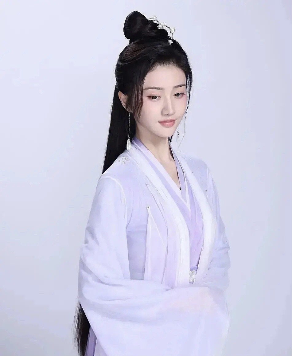 景甜只是客串《沉香》?欢瑞为其另排新剧,成毅还未见到女主