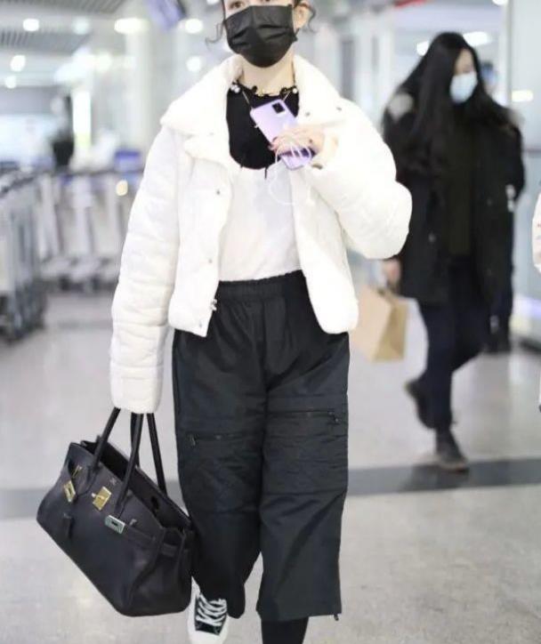 大冬天穿七分棉裤配秋裤,却意外成新潮流|王鸥|秋裤|女艺人_新浪新闻