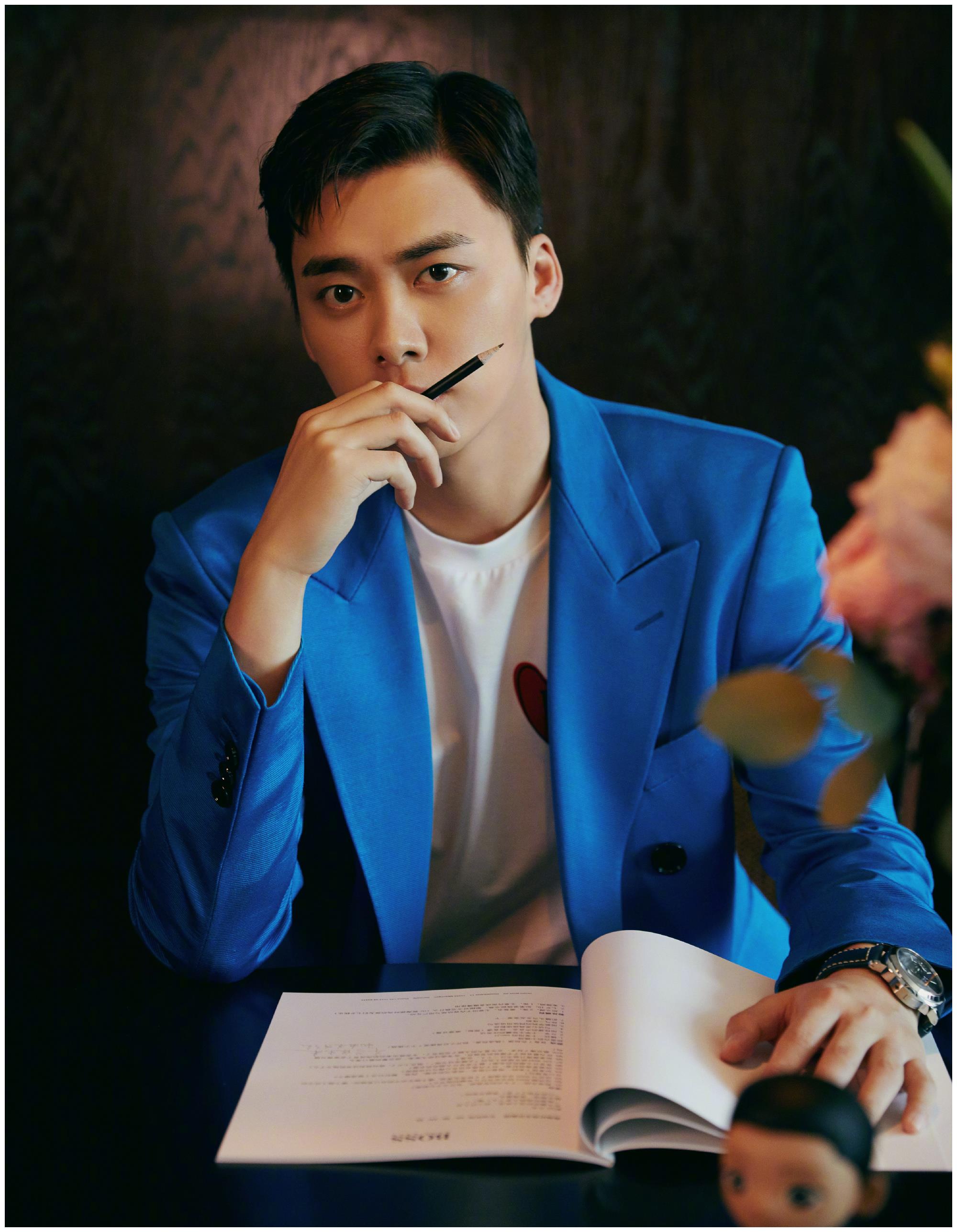 李易峰|造型|活动_新浪新闻