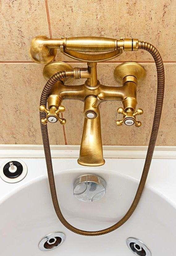 ��˵�ֳ��ҵ�ˮ��ͷ���ˣ��ܶ��˸�æ�ٴ������ˣ���ʾ�Ļ�������