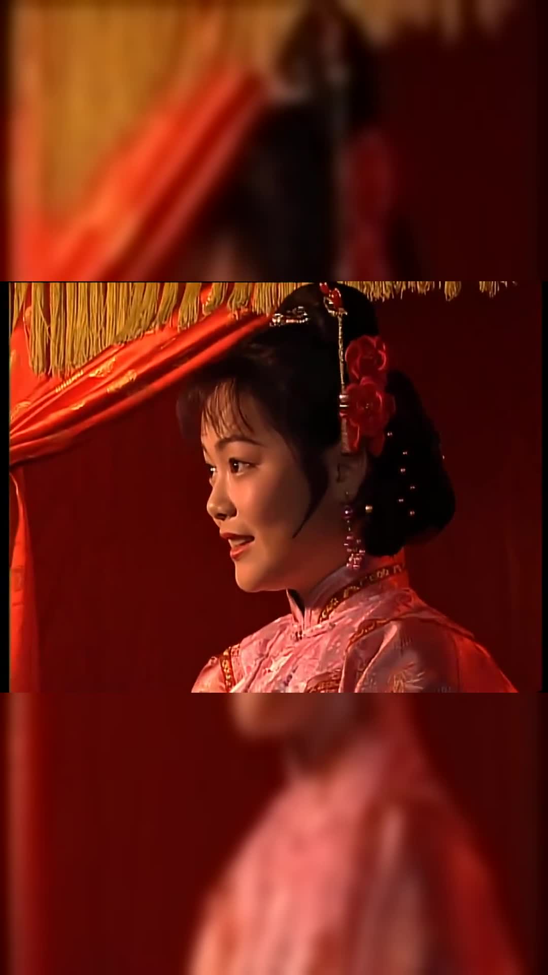 刘墉娶烟翠为妻,怎料夫人突然进来,刘墉立马乖巧_手机新浪网