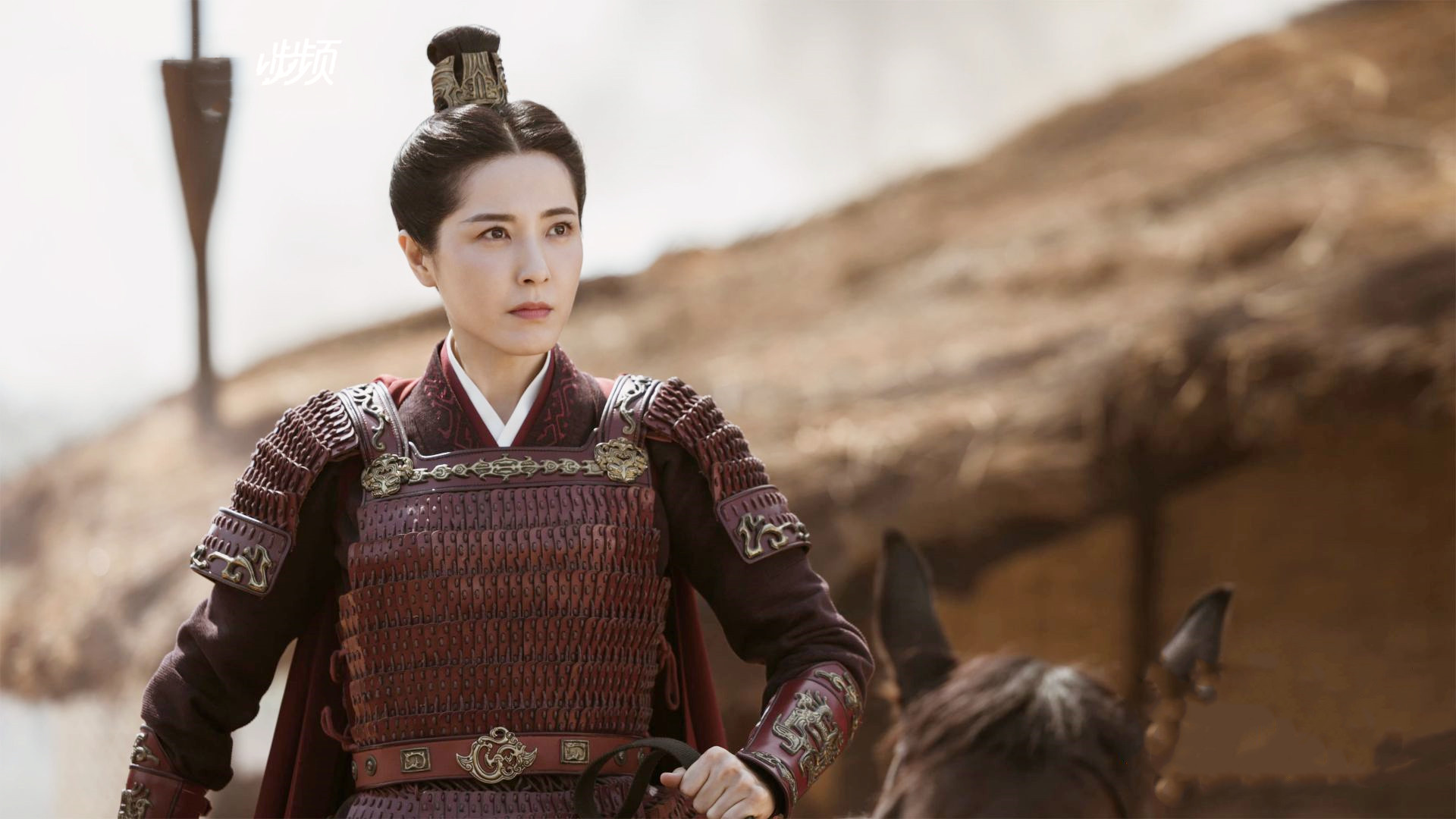 荣耀》里的杨贵妃,很有些倾国倾城的感觉,第二次是《醉玲珑》演莲妃