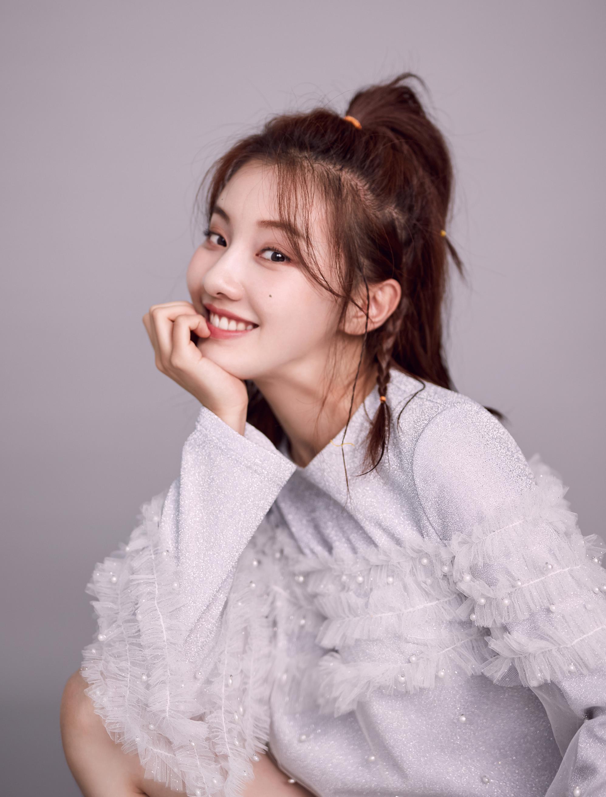 女神王鹤润:第5813期气质潮流美图欣赏