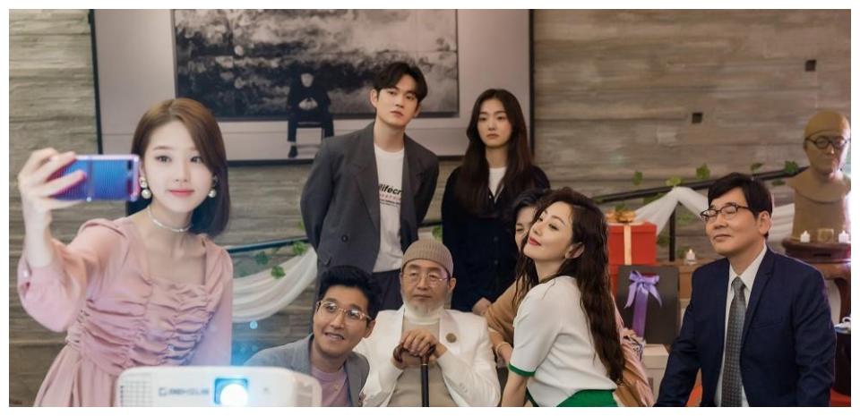 韩版利刃出鞘剧版狼人杀画家生日当天离奇死亡所有人都是凶手