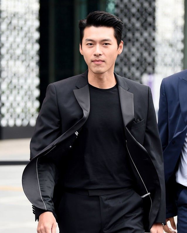 玄彬风度翩翩"不老男神",年龄对他来说仿佛是加分项!