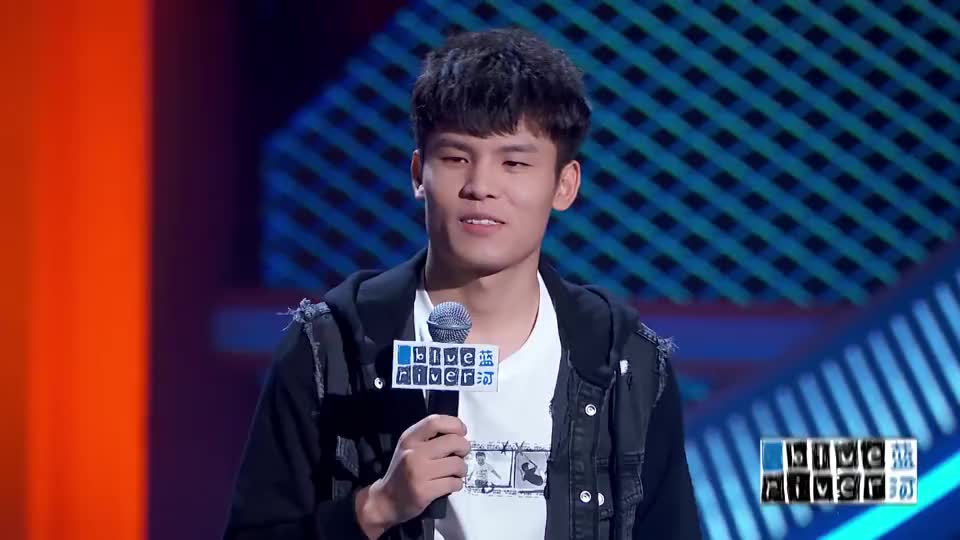 脱口秀大会罗永浩聊人生窘迫时刻欠6个多亿