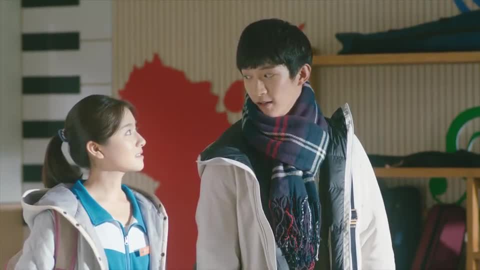 你好旧时光:陈桉虽然在说话,但是只要乐器错了,一下就能听出来